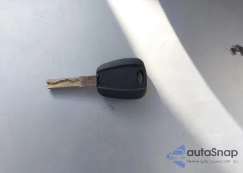 2007 Maserati Quattroporte Base Duoselect/Executive Duoselect/Sport Gt Duoselect из США, поврежденный, VIN ZAMCE39A970026890